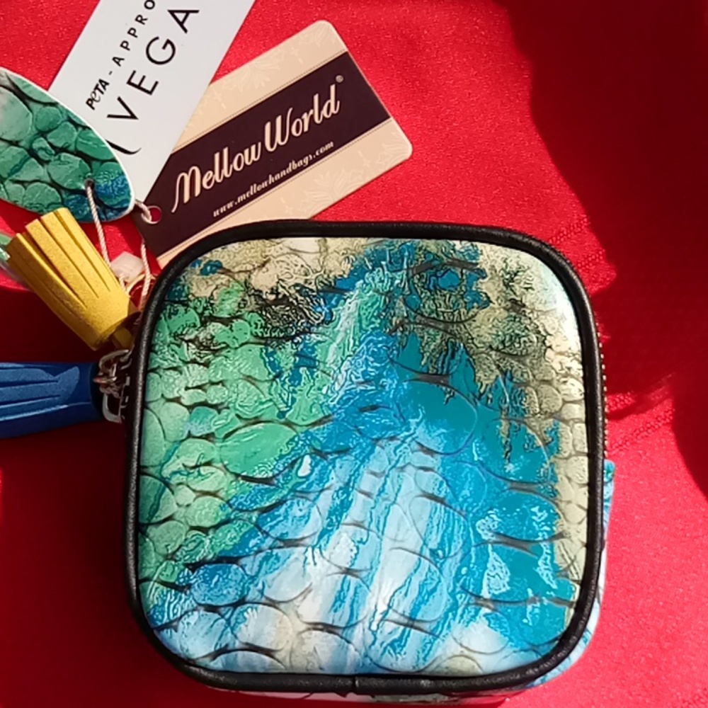 NWT vegan wristlet w/ tassels - Picture 3 of 8